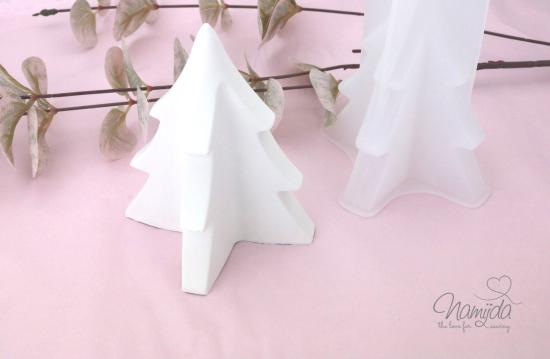 1 Stück ♥ GIESSFORM SILIKON TANNENBAUM 9,6cm x 11,6cm ♥