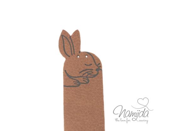 1 Stück - KNiCK MiCH UND NÄH MICH AN KuNSTLEDER LABEL - Hasi BELLA