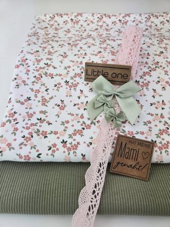 ♥  STOFFPAKET STREUBLÜMCHEN CREME  ♥