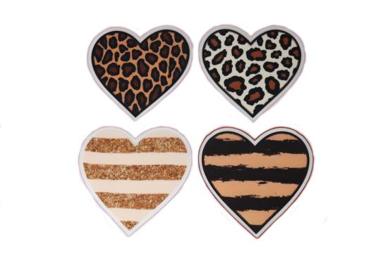 1 Stück - BÜGELBILD 4 LEO HEARTS NATUR 8,5x8,5cm