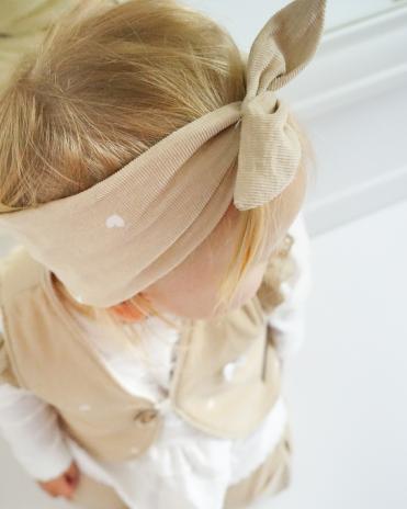 0,5 MTR. ♥ WEICHER FEINCORD HERZCHEN SAND ♥