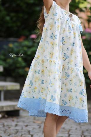 ♥1 Mtr. Wäschespitze - XXL Blütentraum 8cm - Baby Blau ♥