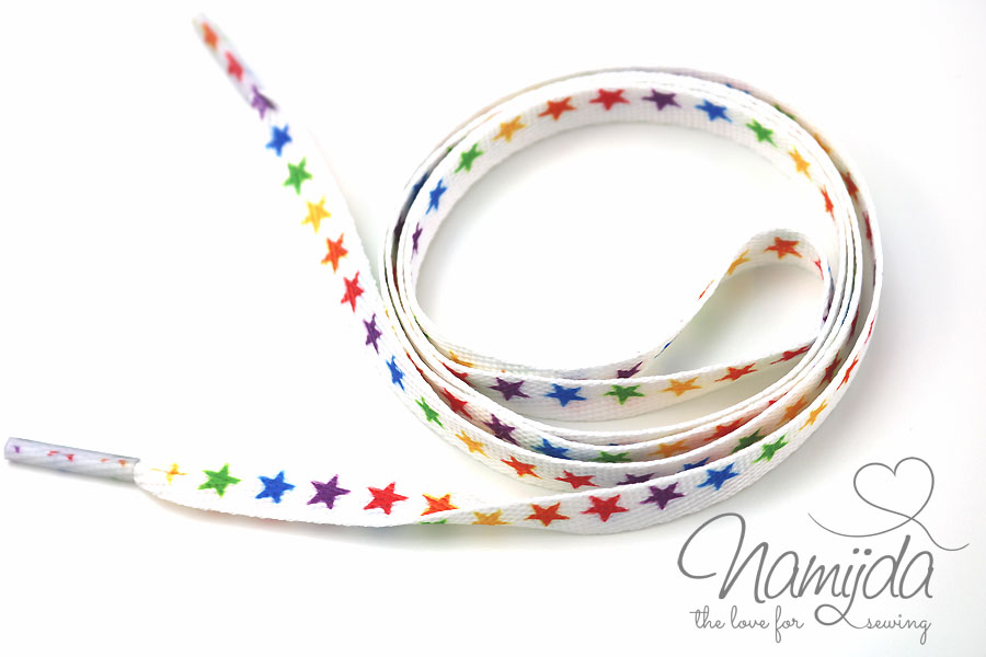 1 STüCK Hoodie Band Flach STARS NATUR 1cm Stoffe 1 STüCK Hoodie Band Flach STARS SCHWARZ 1cm Stoffe