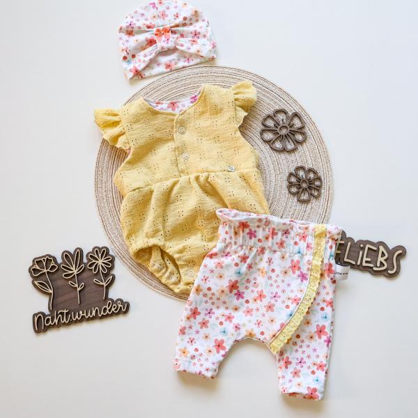 0,5 MTR. ♥ LoCHSTICKEREI  MuSSELIN - HELL GELB - DouBLE GAUZE ♥