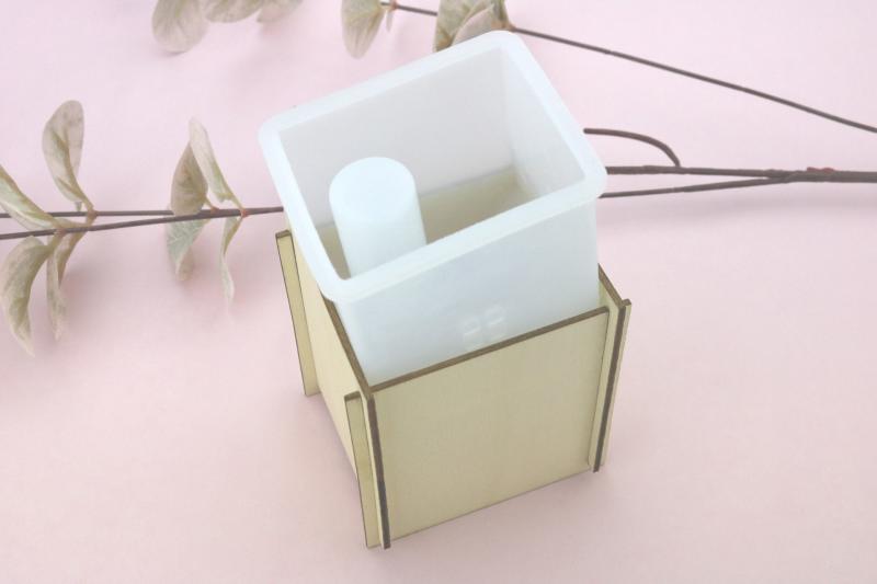 1 STÜCK ♥ GIESSFORM SILIKON KERZENHALTER HAUS 6,5cm x 8,5cm ♥