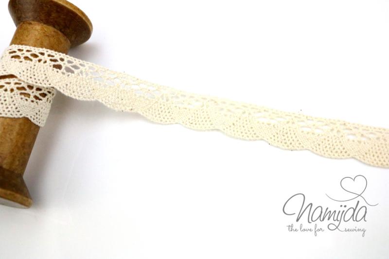 1 MTR. ♥KLÖPPELSPITZE - BEIGE - SPITZENBORTE - BogenKante - 1,5cm ♥