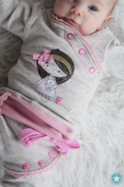 0,5 MTR. Kuschliger KONFETTI SWEAT BEIGE MELANGE - bunte Tupfen - Farbeffekte