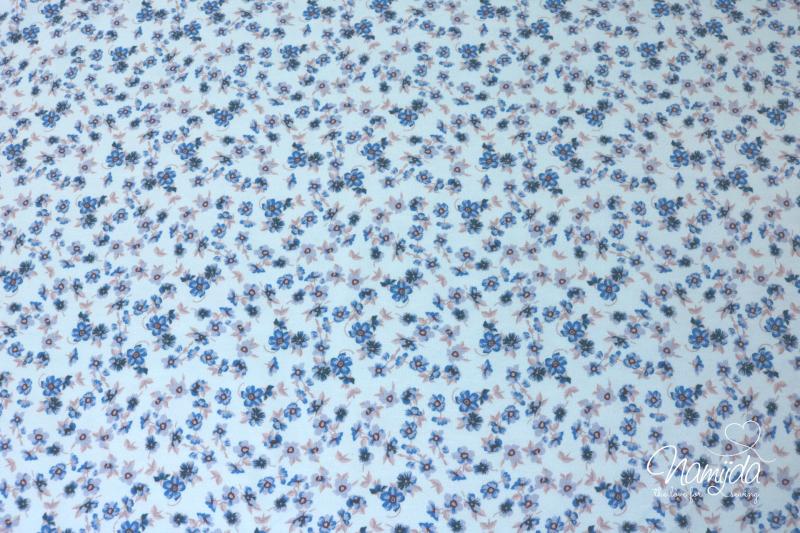 0,50 MTR. ♥ PETITE FLEUR STREUBLüMCHEN DUSTY BLUE JERSEY ♥