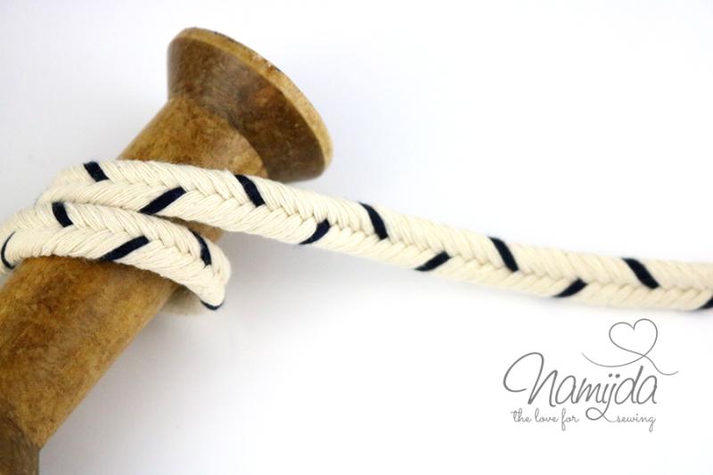 1 MTR. ♥ Zopfmuster Hoodie Kordel DuNKELBLau  - 11mm ♥