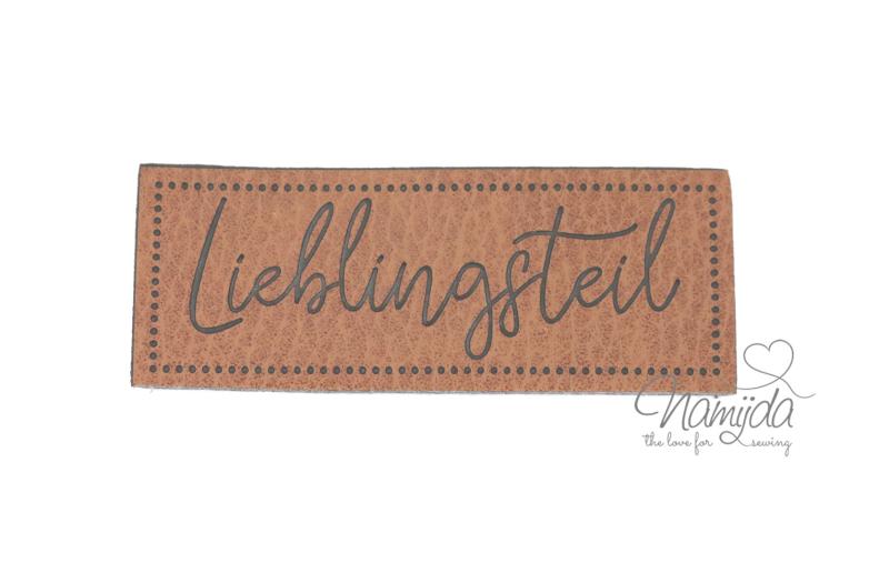1 Stück - KuNSTLEDER LABEL - Lieblingsteil - AUFNÄHER MIT VORGEDRUCKTER NÄHNAHT - 65mm x 25mm