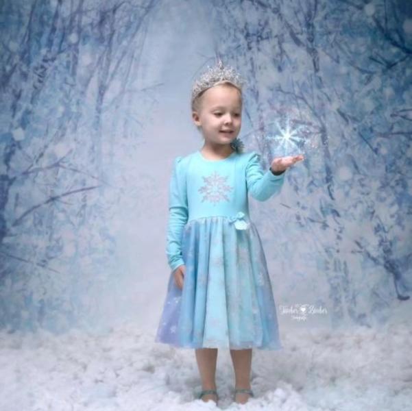 0,5 MTR. ♥ SOFT TüLL EISKRISTALLE FARBVERLAUF FLIEDER/EISBLAU  ♥