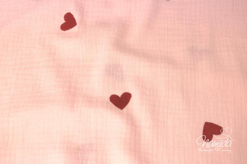 0,5 MTR. ♥ MuSSELIN GESTICKTE HERZEN ROSE ♥