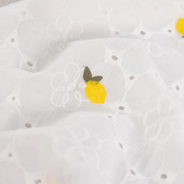 0,5 MTR.  ZITRONEN LOCHSTICKERREI WEISS