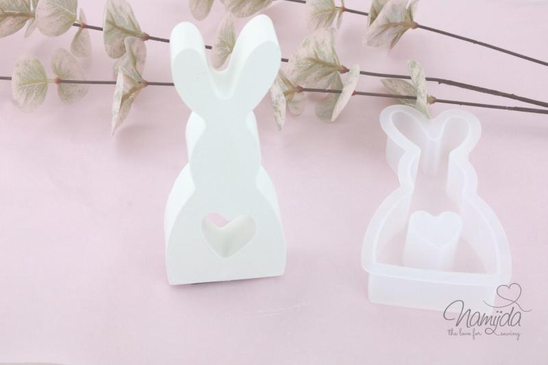 1 Stück ♥ GIESSFORM SILIKON - HÄSCHEN KLEIN MIT LIEBE & HERZ 7,5cm ♥