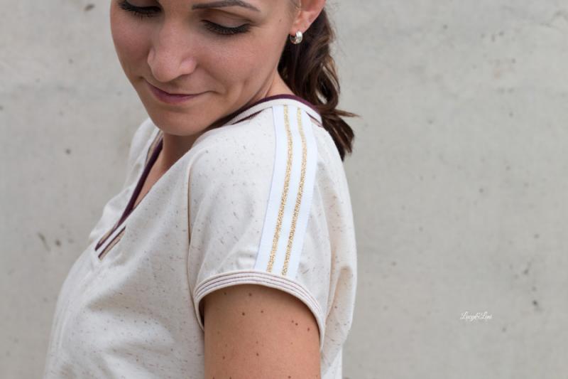 1 MTR. GLiTTER CONTRAST STRIPES - WeiSS-GOLD - 3cm - elastisch