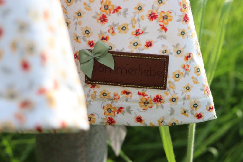 0,50 MTR. ♥ PETITE FLEUR STREUBLüMCHEN HELLGELB/MINZE JERSEY ♥