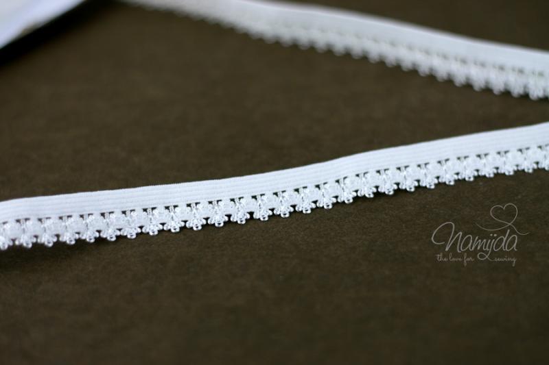 1 MTR. ♥Elastische Spitze mit  Blume - Ziergummi WeiSS ♥