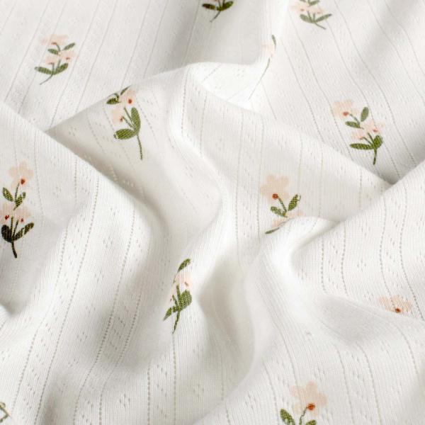 0,5 MTR.  ♥ BAUMWOLLJERSEY POINTOILLE Lochstickerrei - BLÜMCHEN ♥