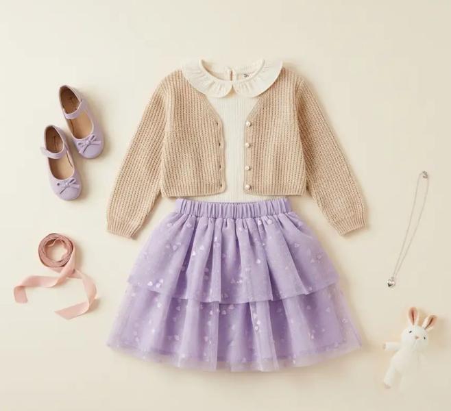 0,5 MTR. ♥ SOFT TüLL HERZCHEN FLIEDER ♥