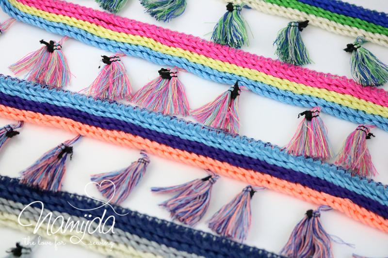 1 MTR. ♥ BOHO QUASTEN LoVE - GRüN/CREME - 7cm ♥