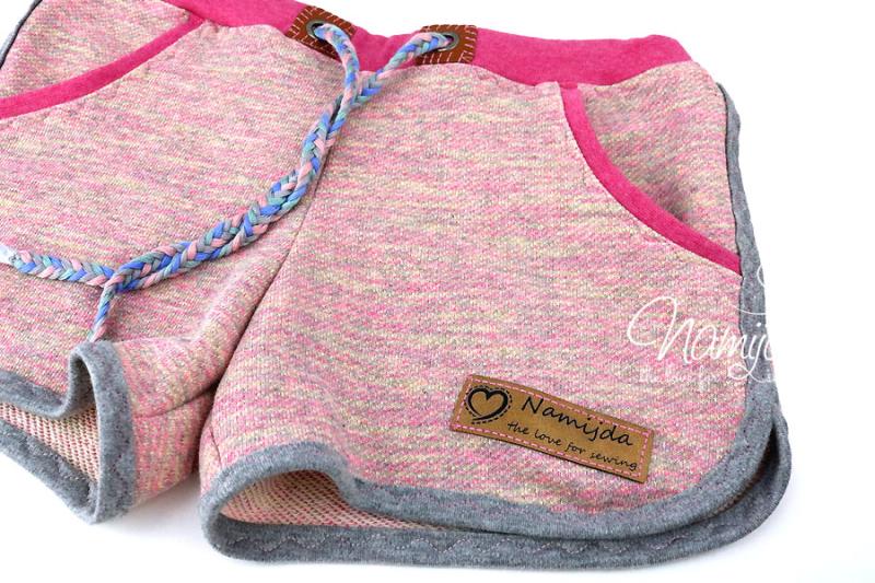 1 STÜCK KuNSTLEDER ÖSEN Patch PINK - 8mm - SILBER